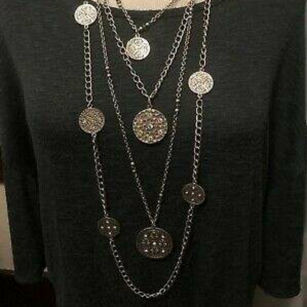 Premier Designs Stunning Necklace